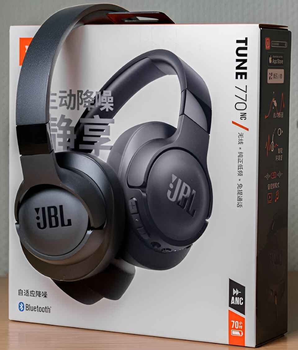 JBL TUNE 770NC headphones